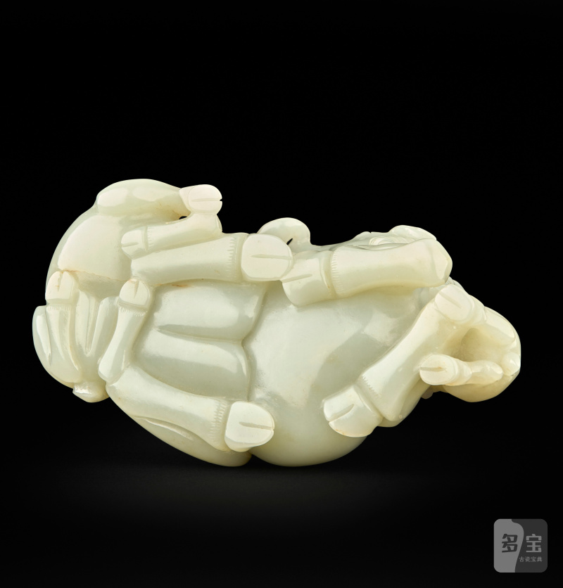 GROUPE DE TROIS BÉLIERS EN JADE CÉLADON PÂLE  CHINE, DYNASTIE QING (1644-1911) - 图6